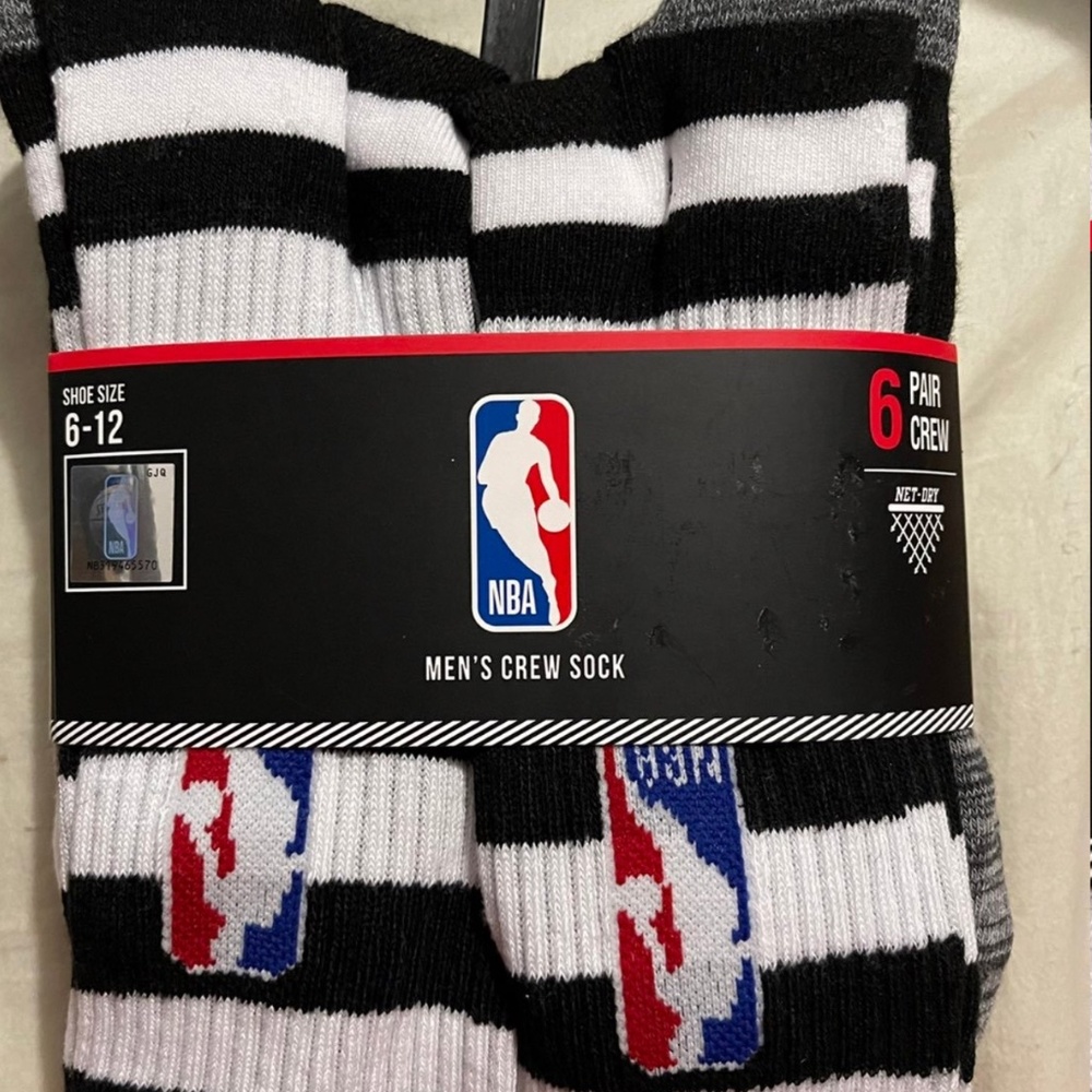 Men’s NBA Logo Striped Black & White, Black & White Dry Crew Cut
